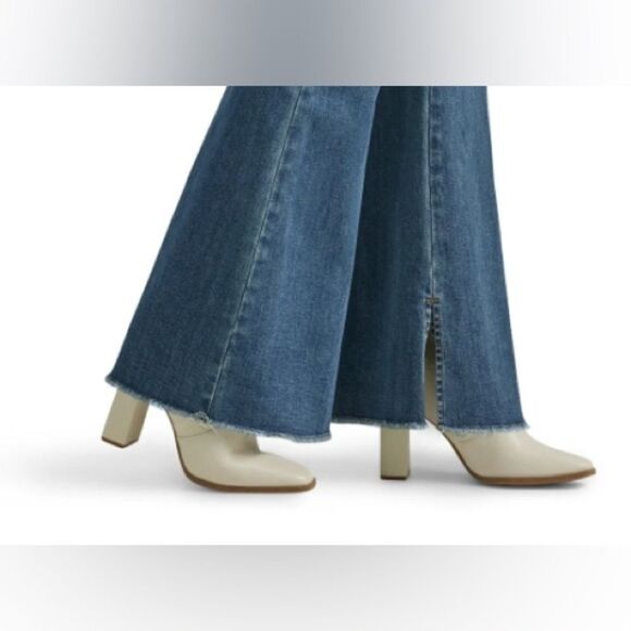 Lee High-Rise Flare NWT. 4 - Picture 2 of 3